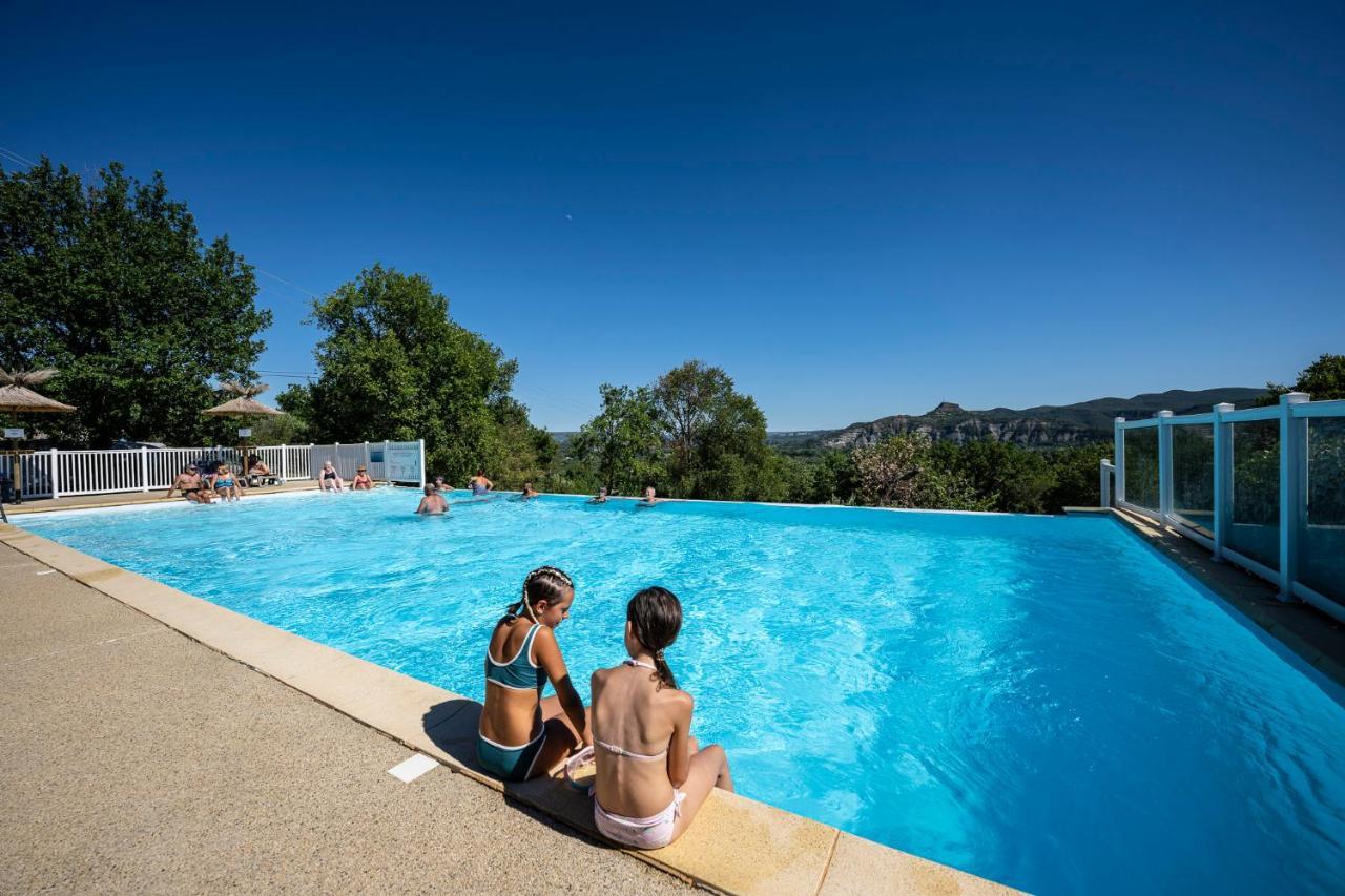 Charmant Camping Familiale 3 Etoiles Vue 360 Plage Piscine A Debordement Empl Xxl Labeaume Zewnętrze zdjęcie