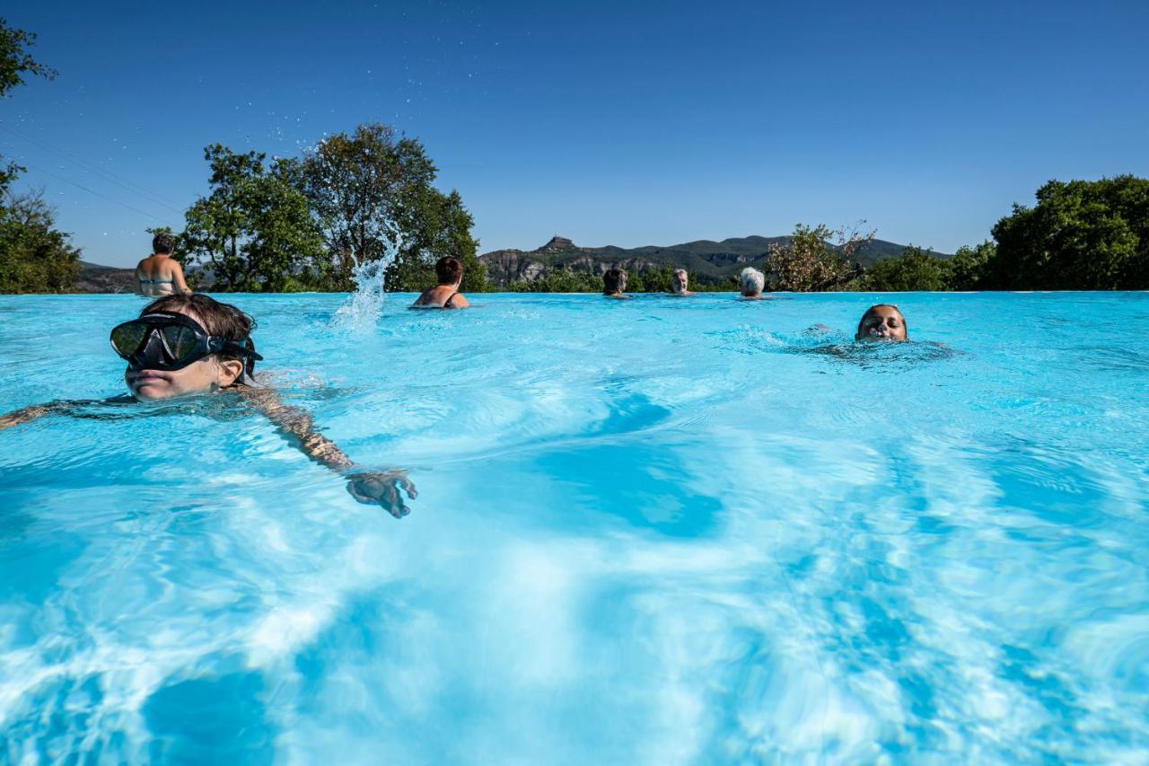 Charmant Camping Familiale 3 Etoiles Vue 360 Plage Piscine A Debordement Empl Xxl Labeaume Zewnętrze zdjęcie