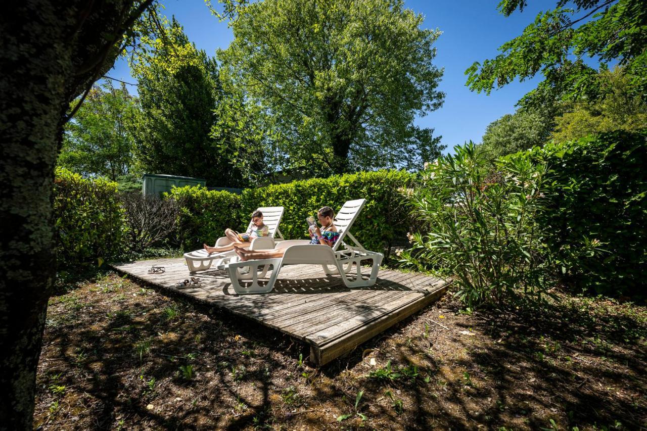 Charmant Camping Familiale 3 Etoiles Vue 360 Plage Piscine A Debordement Empl Xxl Labeaume Zewnętrze zdjęcie