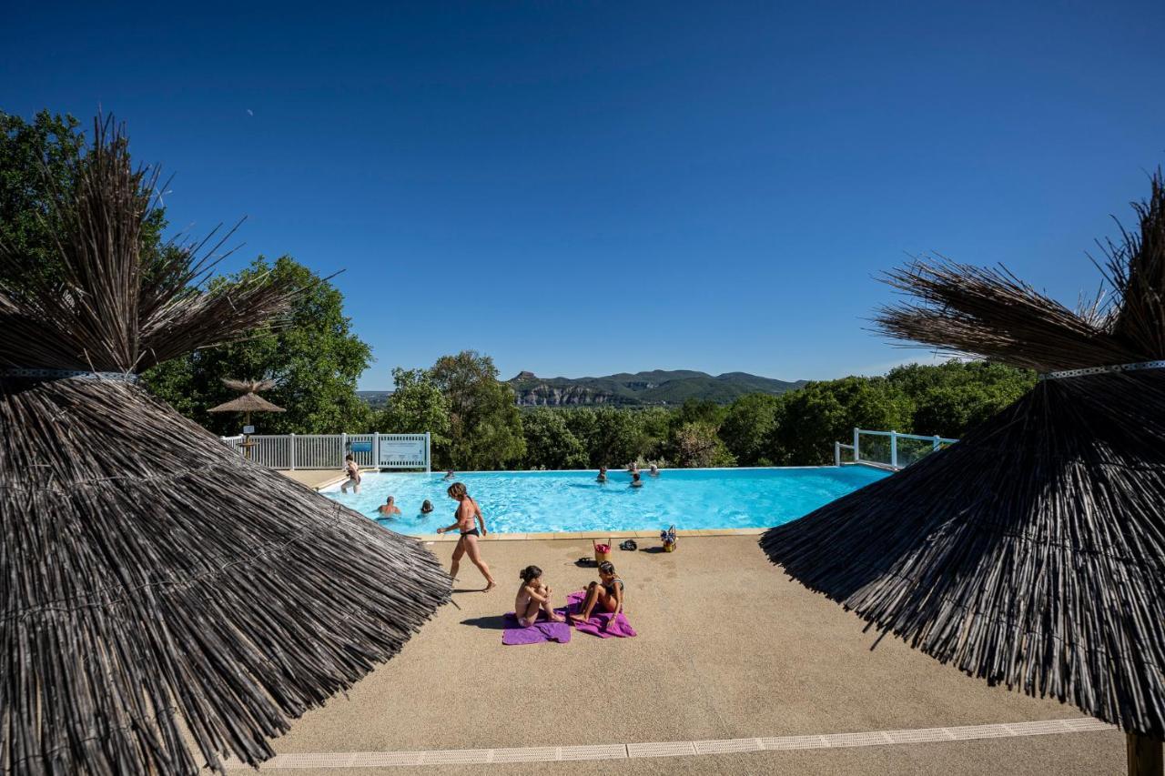 Charmant Camping Familiale 3 Etoiles Vue 360 Plage Piscine A Debordement Empl Xxl Labeaume Zewnętrze zdjęcie