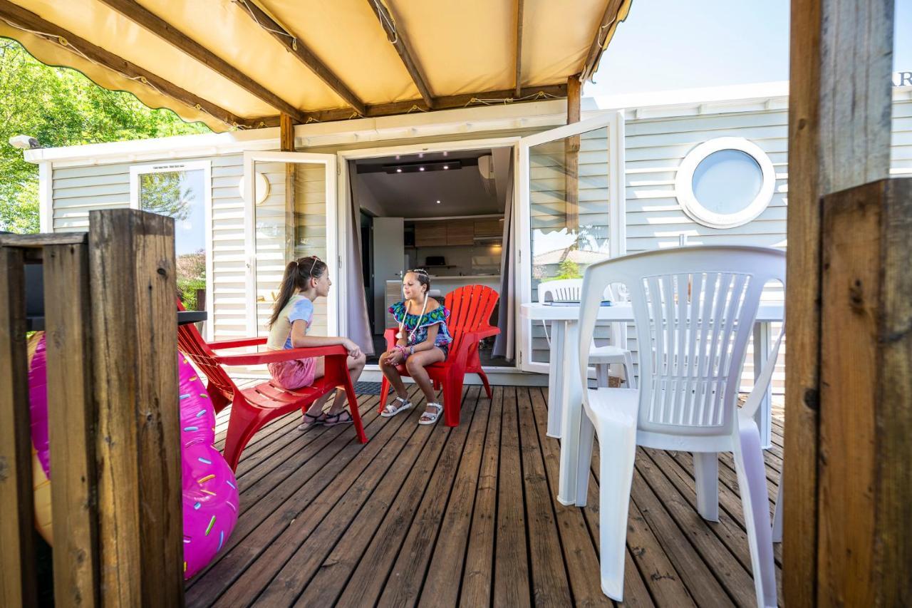 Charmant Camping Familiale 3 Etoiles Vue 360 Plage Piscine A Debordement Empl Xxl Labeaume Zewnętrze zdjęcie