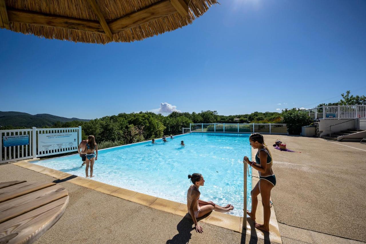 Charmant Camping Familiale 3 Etoiles Vue 360 Plage Piscine A Debordement Empl Xxl Labeaume Zewnętrze zdjęcie