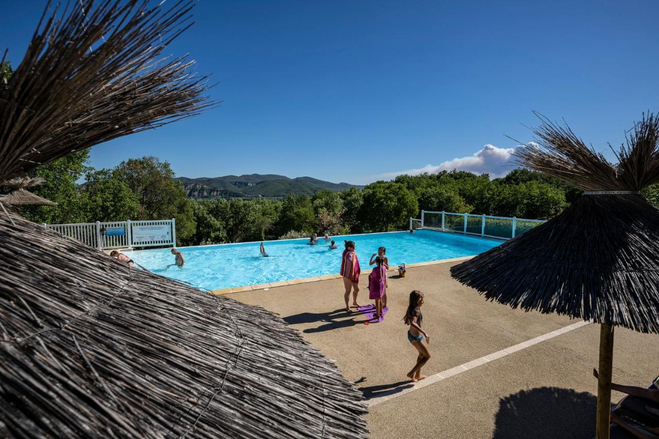 Charmant Camping Familiale 3 Etoiles Vue 360 Plage Piscine A Debordement Empl Xxl Labeaume Zewnętrze zdjęcie